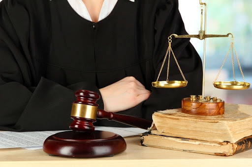 NGƯỜI KHÁC CHUYỂN NHẦM TIỀN CÓ ĐƯỢC GIỮ HAY SỬ DỤNG?